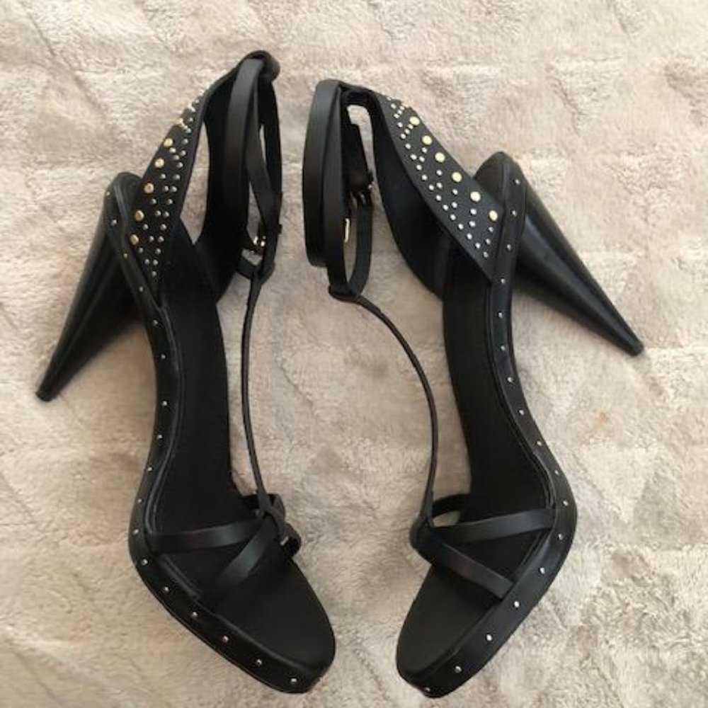 BURBERRY SHOES - Picture 3 of 6